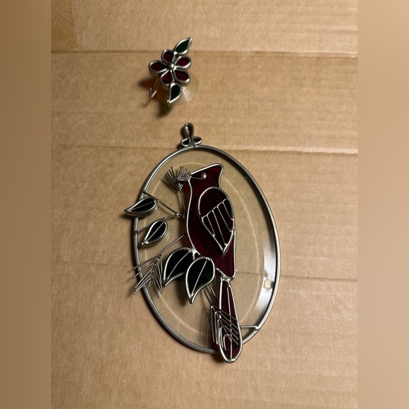 Vintage Cardinal Suncatcher - Picture 5 of 10